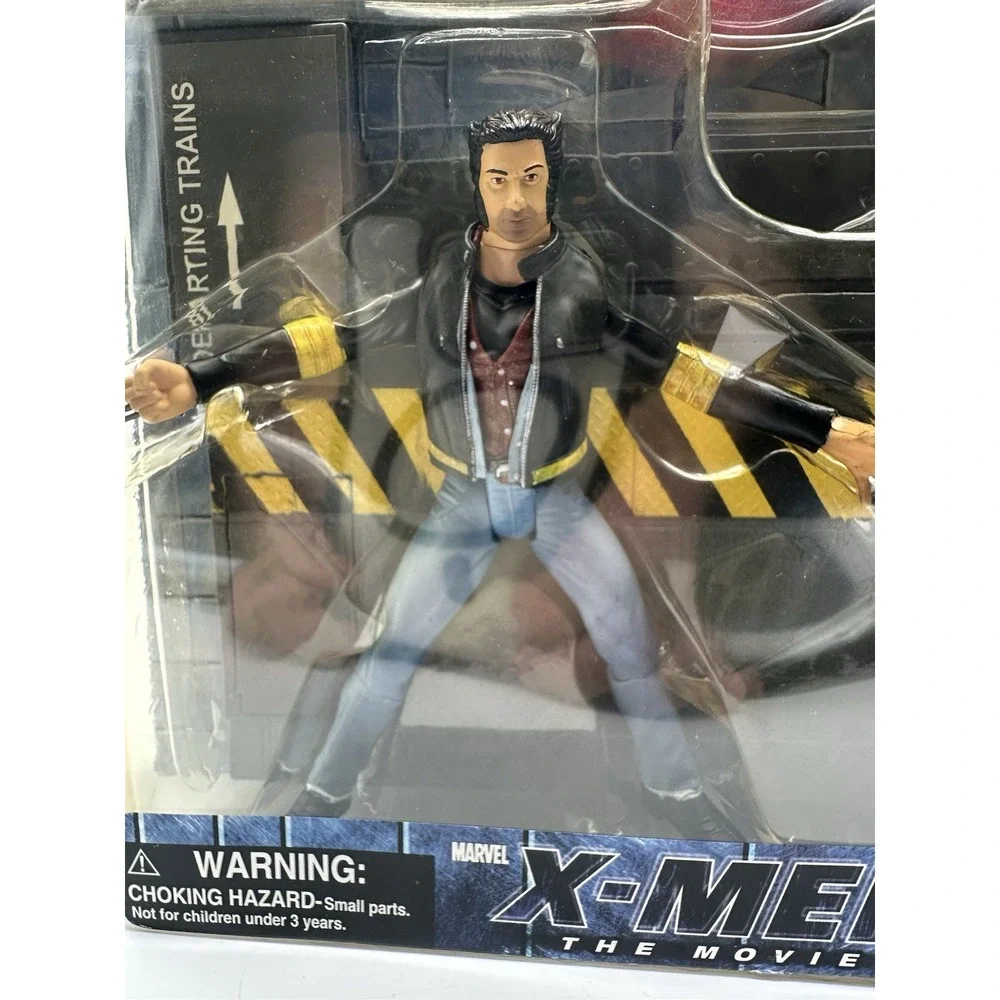 2000 TOY BIZ X-MEN THE MOVIE LOGAN VS MAGNETO 2 PACK ACTION FIGURES NEW